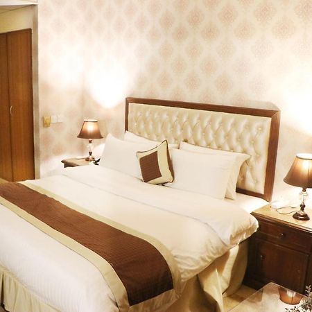 Shalimar Tower Hotel 라호르 외부 사진