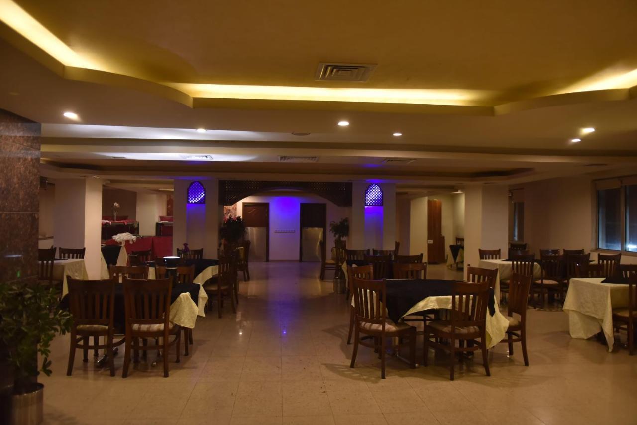 Shalimar Tower Hotel 라호르 외부 사진