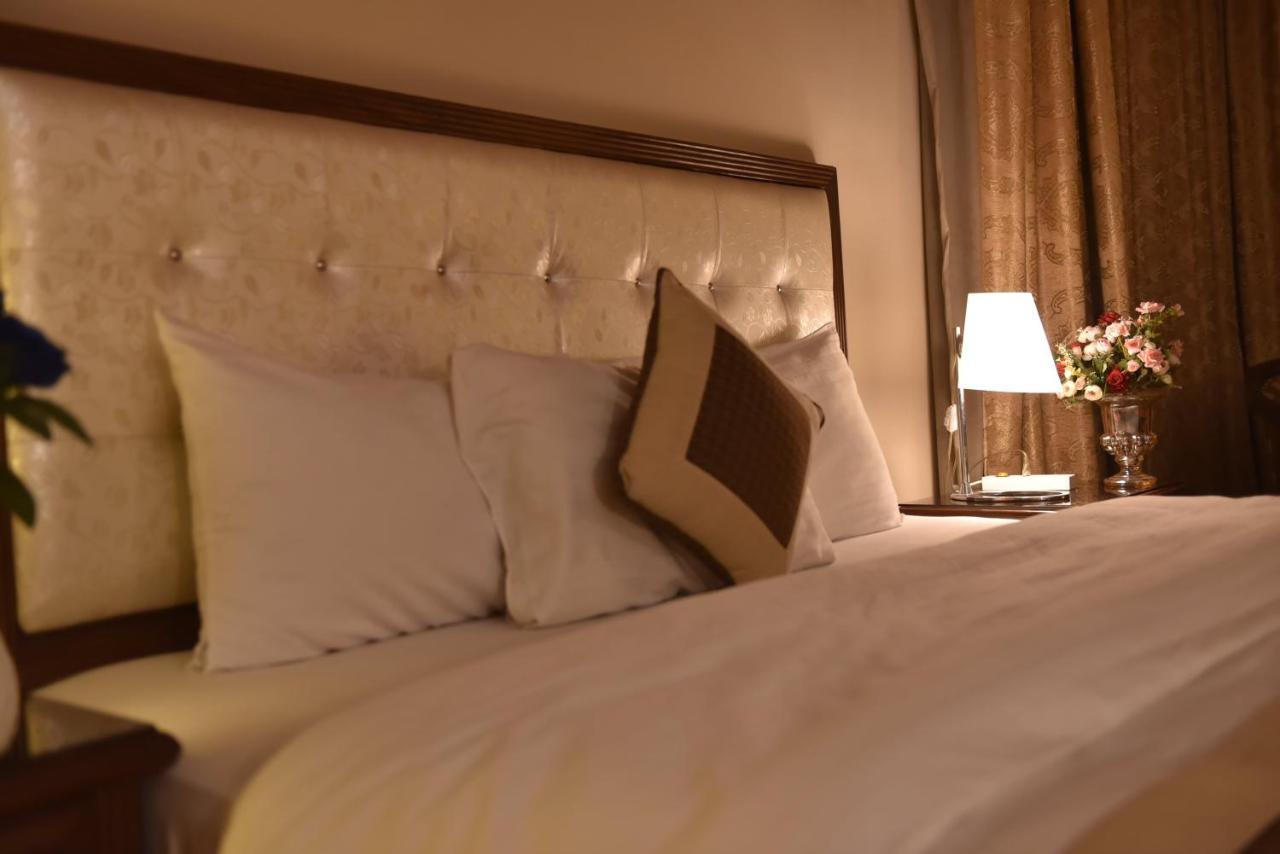 Shalimar Tower Hotel 라호르 외부 사진
